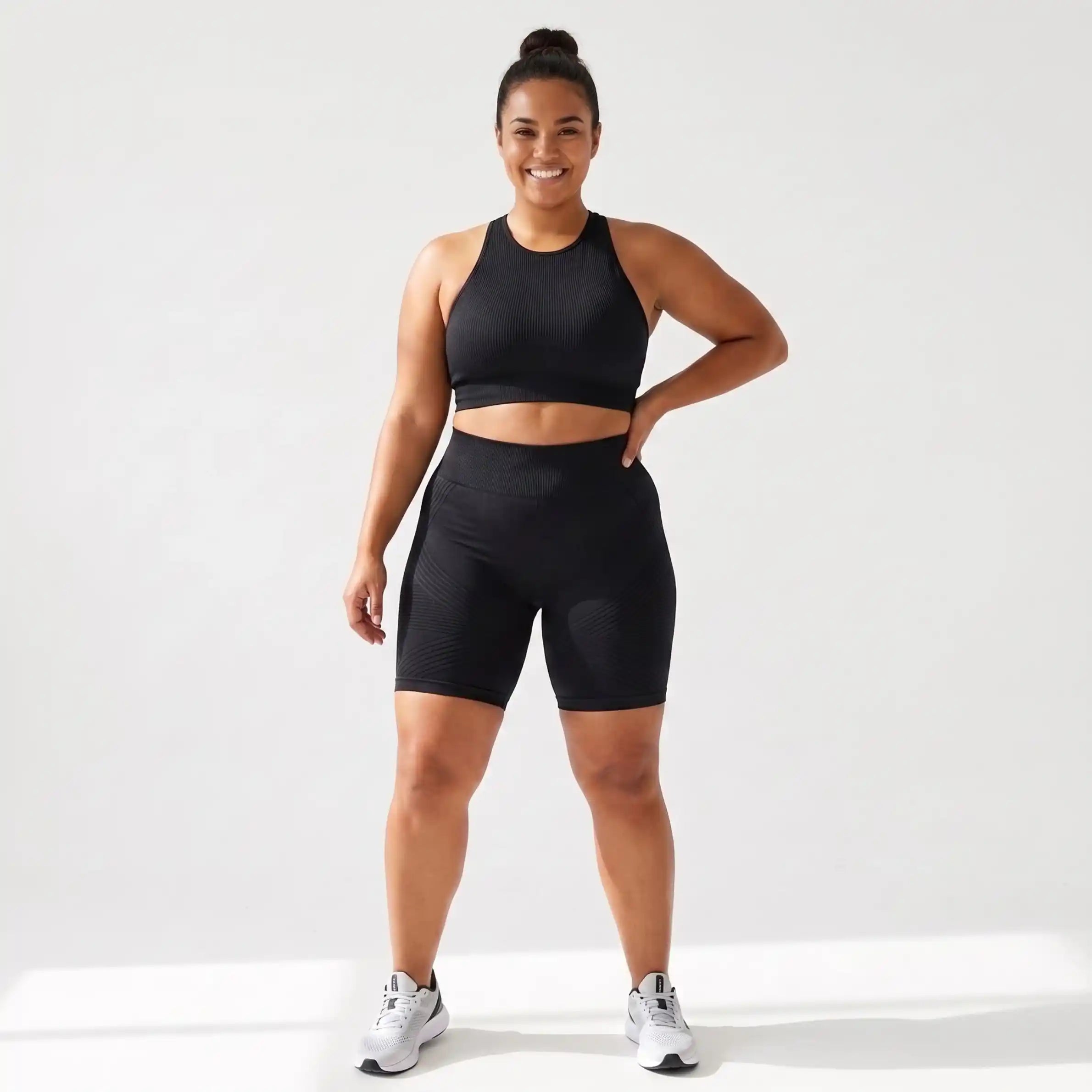 Cellumove 3D short - Redefine your silhouette effortlessly